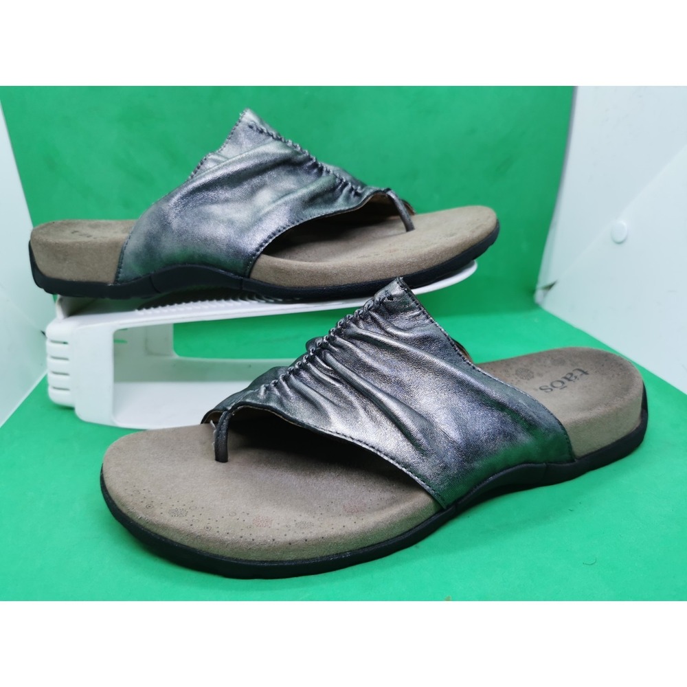 Women's Taos Gift 2 Size 10 Silver Gray Leather Very Comfortable Sandals Slip On - Picture 14 of 16
